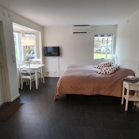 Soederasens Golf Lodge Risekatslosa 外观 照片