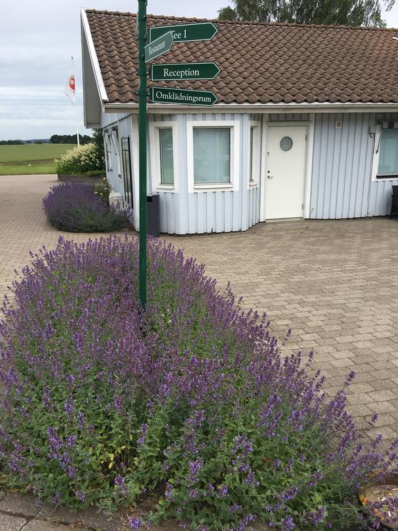 Soederasens Golf Lodge Risekatslosa 外观 照片